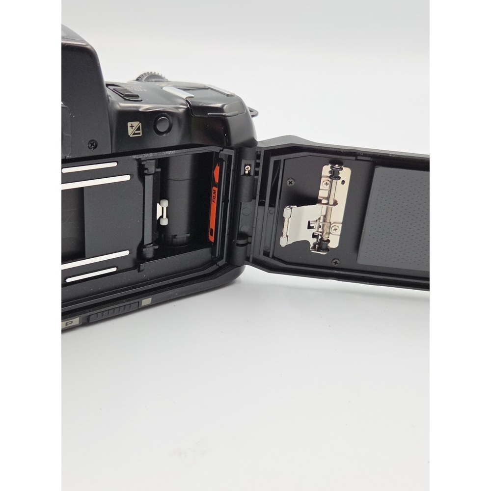 Pentax PZ-20 Point & Shoot Film Camera Body Only Auto Focus 35mm Flash Japan - Picture 11 of 16